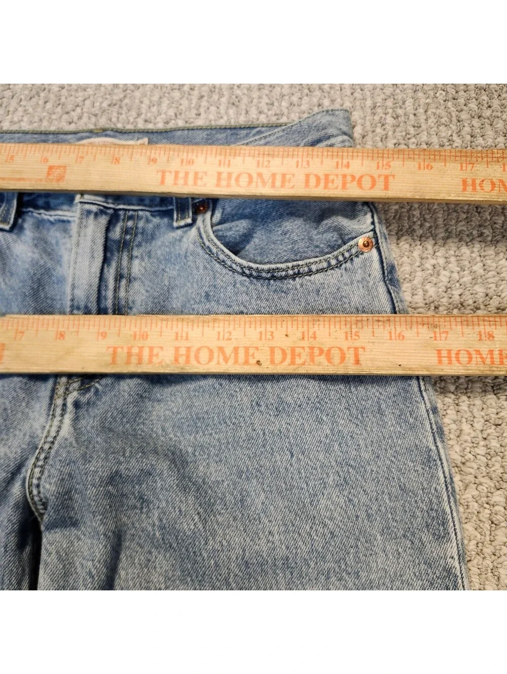 Levi's Low Pro Straight Light Wash Blue Denim Jeans Size 26